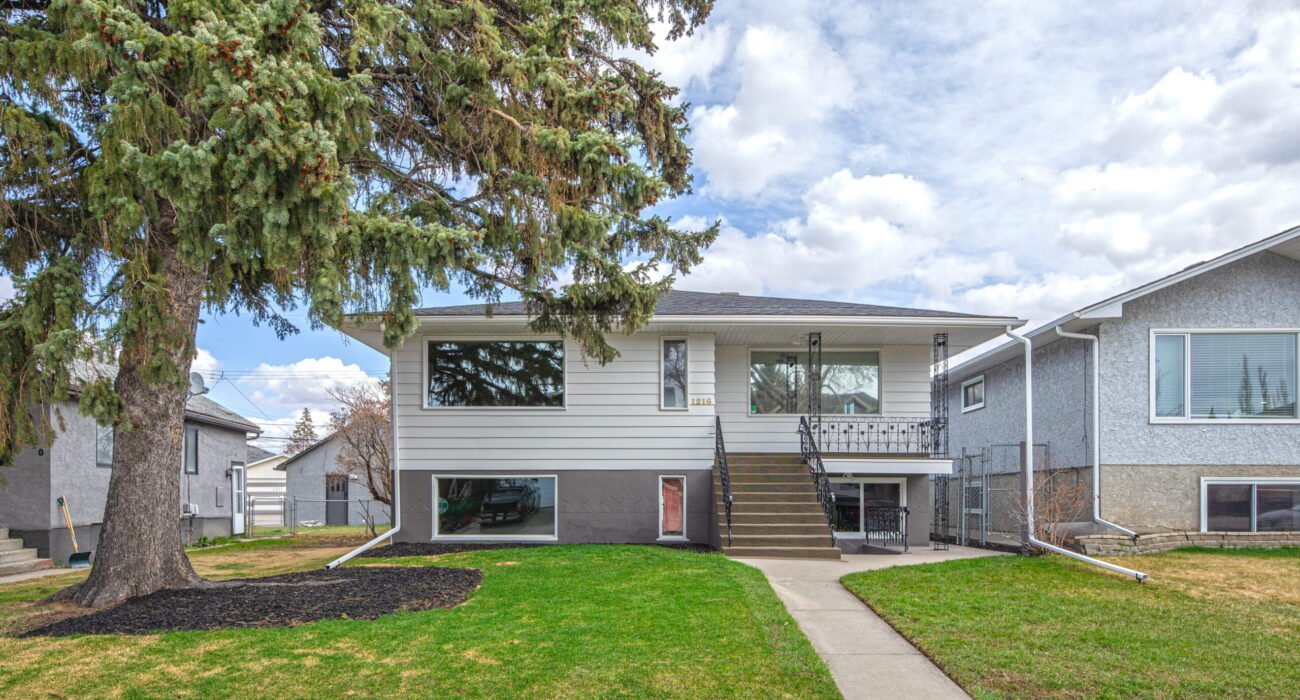 1216 Colgrove Avenue NE-8