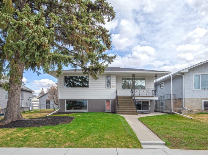 1216 Colgrove Avenue NE-8